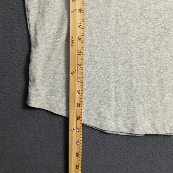 Buck Mason T-Shirt Men's M Gray Short Sleeve Curve Hem - Picture 6 of 9